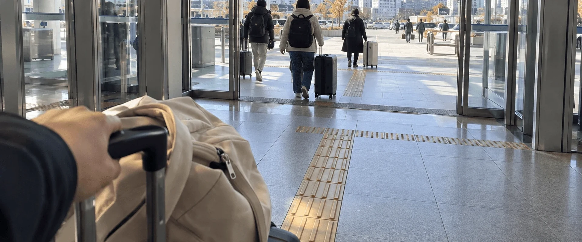 Illustrative arrival with luggage at Gangneung Station