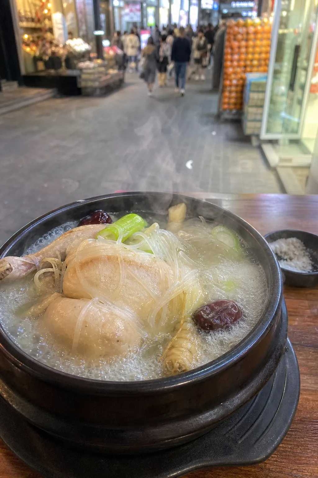 A samgyetang atmosphere