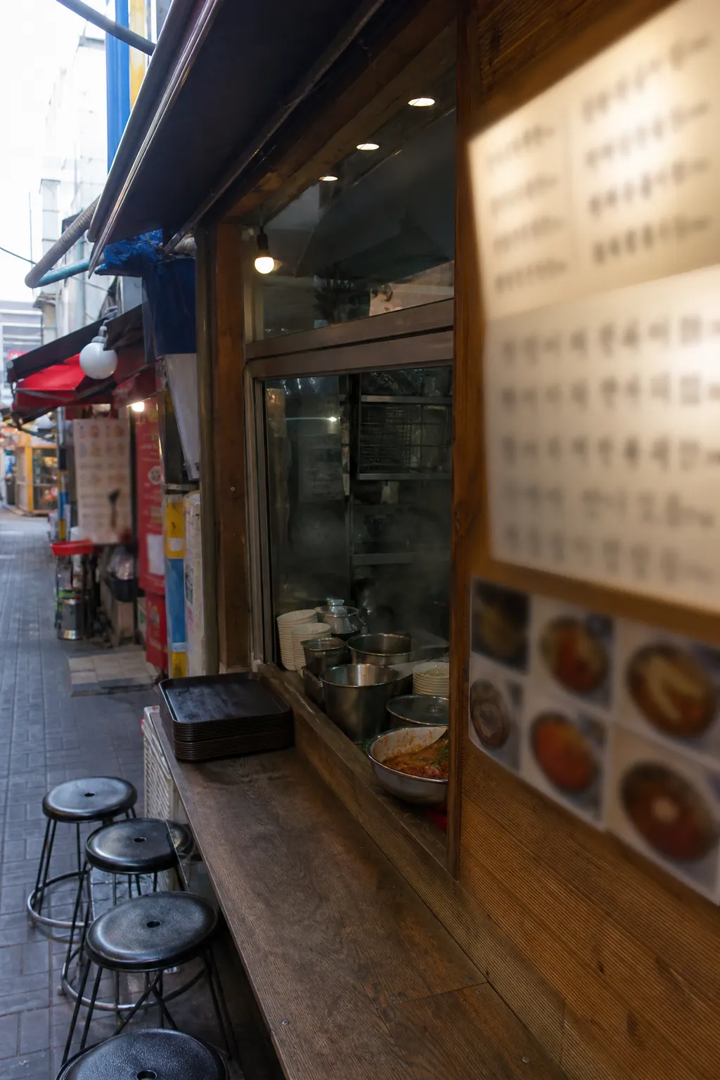 南大門市場刀切麵巷的示意街景